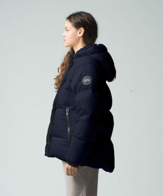 カナダグース ブラックダウンジャケット フード付　黒パッチ仕様　両裾ジッパー付き カナダグース ブラックダウンジャケット フード付 黒パッチ仕様 両裾